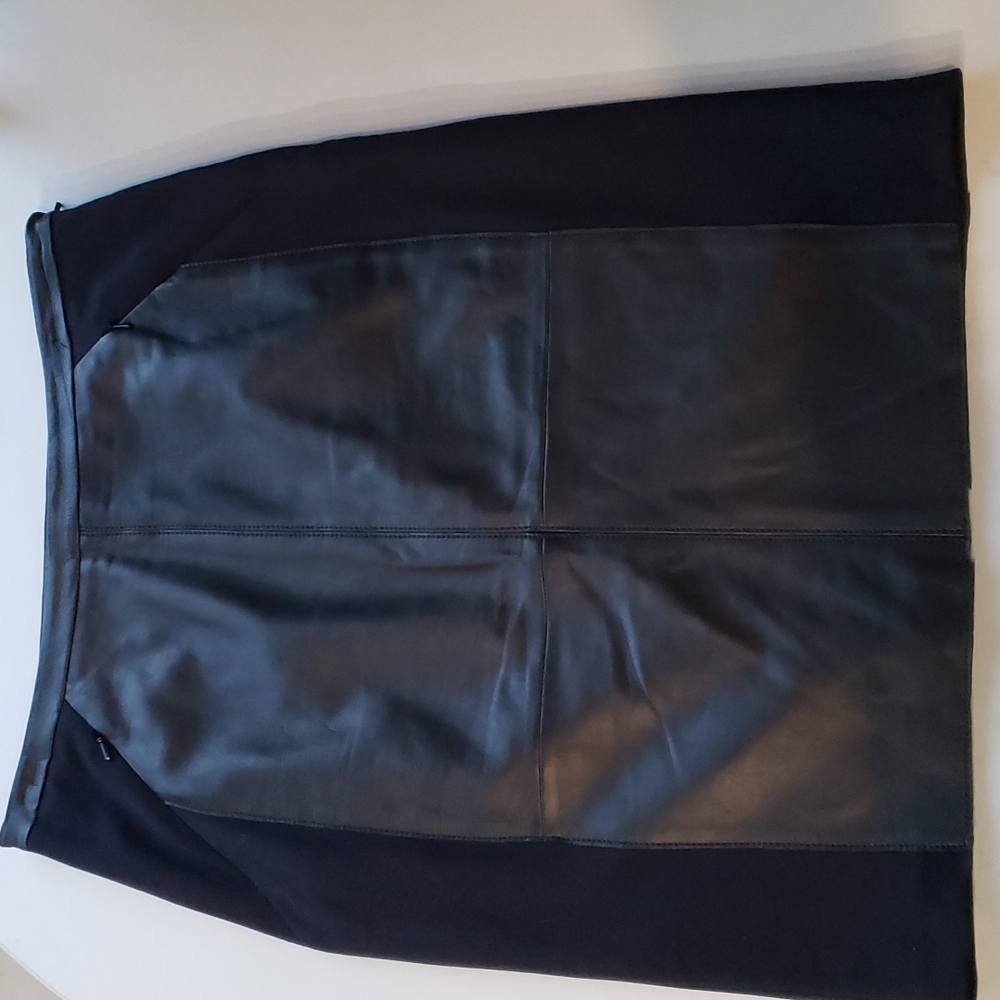 NWOT Halogen leather skirt